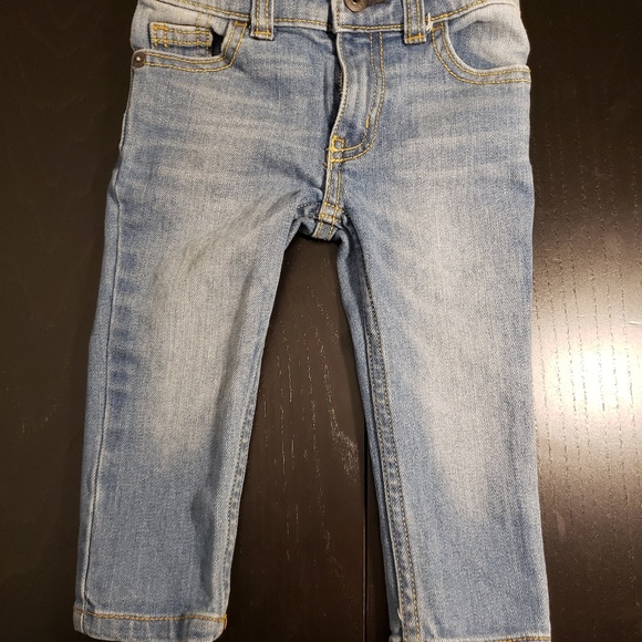OshKosh Skinny Jeans - Light Wash - Picture 2 of 4